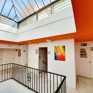 Arc House (adults Only) Хостел