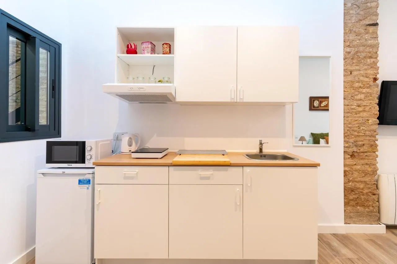 Veoapartment Relator Patio Seville Homestay